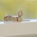 Reeded sash fastener